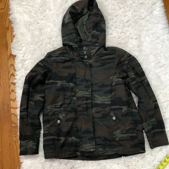 American Eagle Camouflage LOVE jacket/coat M So stylish&Fun! Tons of compliments - Picture 11 of 15